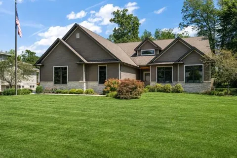 10929 Bunker Drive