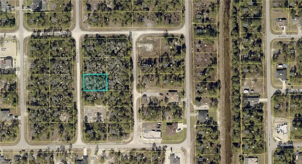847 Ontario Avenue S Lehigh Acres, FL 33974