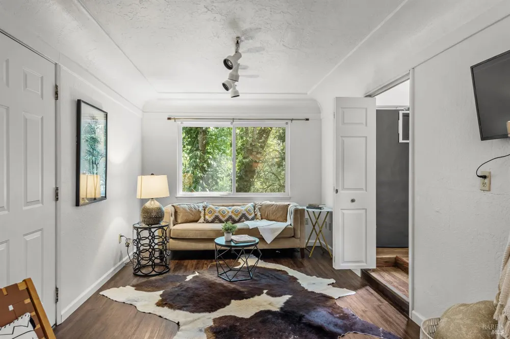 9779 Rio Vista Road Forestville, CA 95436