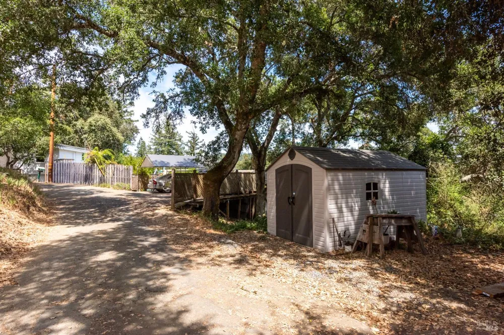 9779 Rio Vista Road Forestville, CA 95436
