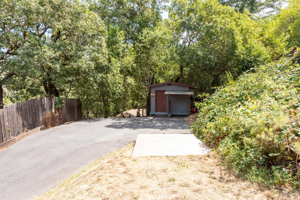 9779 Rio Vista Road Forestville, CA 95436