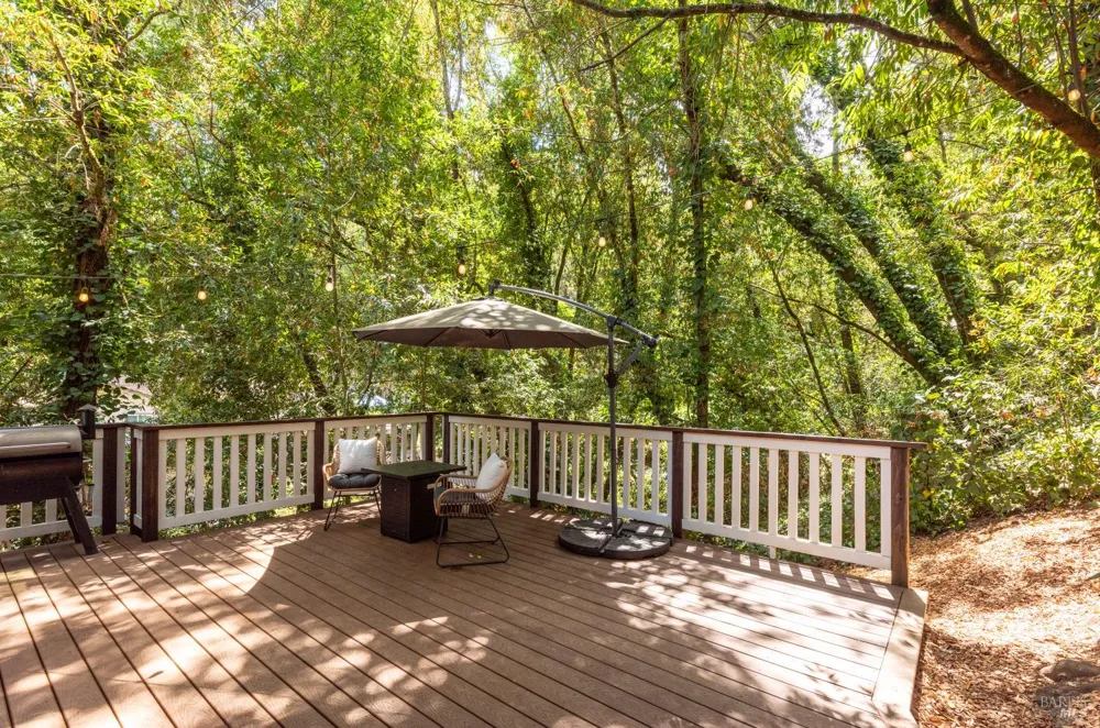 9779 Rio Vista Road Forestville, CA 95436