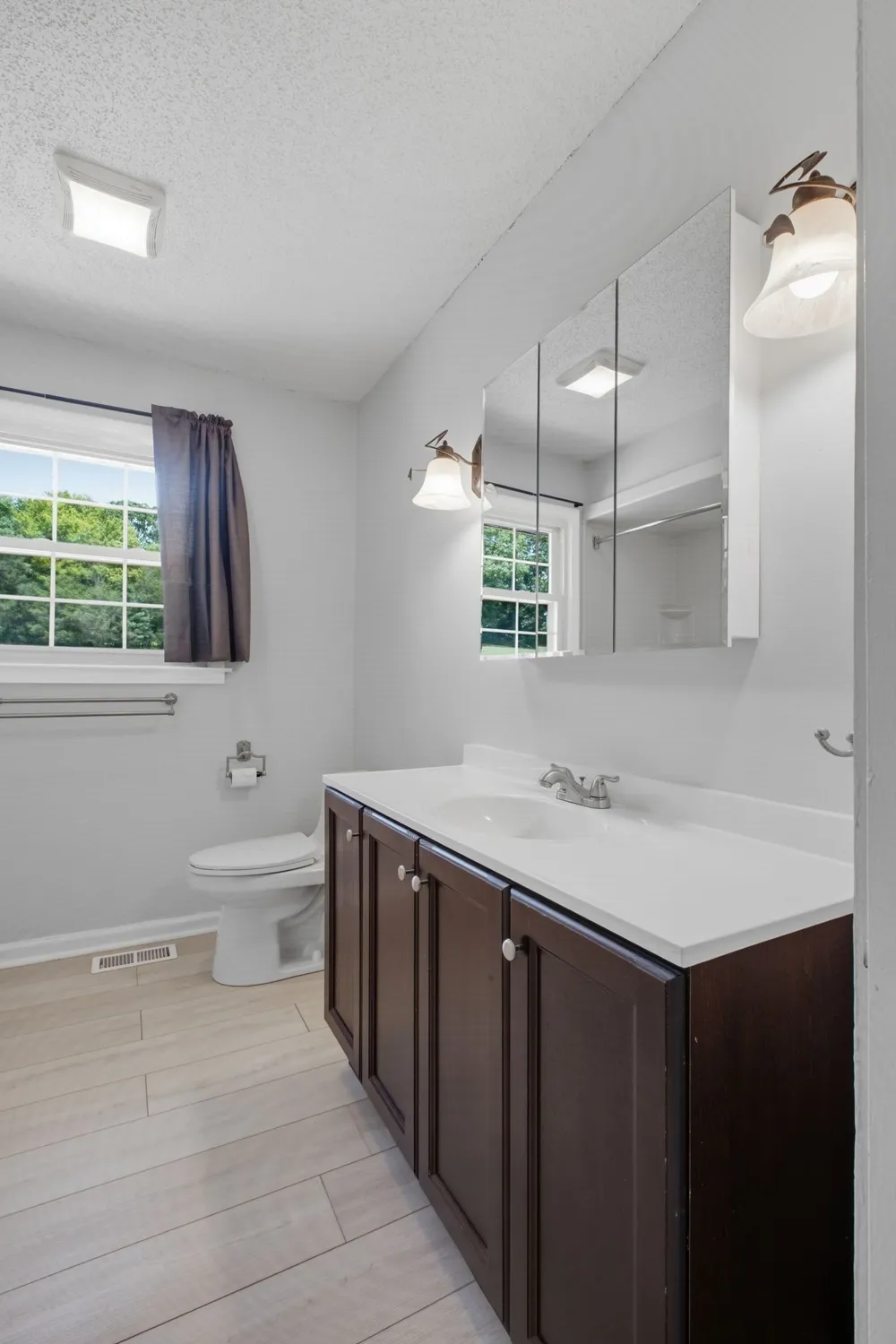 5353 Sparta Pike Watertown, TN 37184