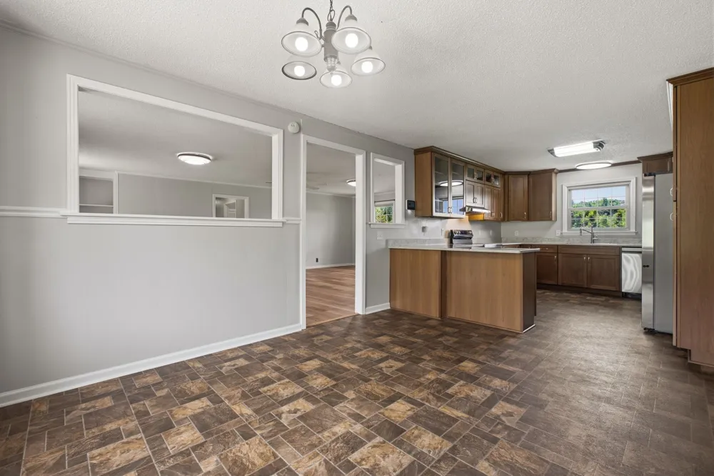 5353 Sparta Pike Watertown, TN 37184