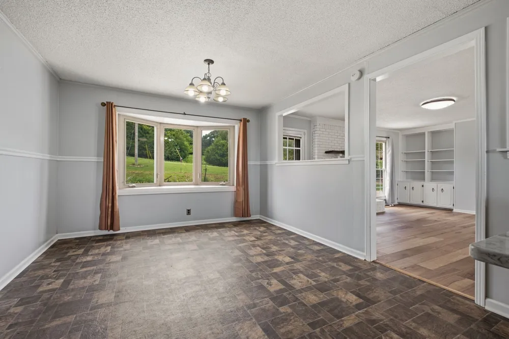 5353 Sparta Pike Watertown, TN 37184