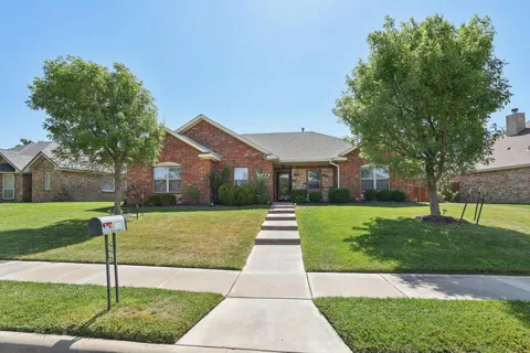 8503 HAMILTON DRIVE