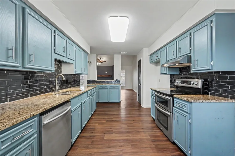 5222 Edinburg Circle Corpus Christi, TX 78413