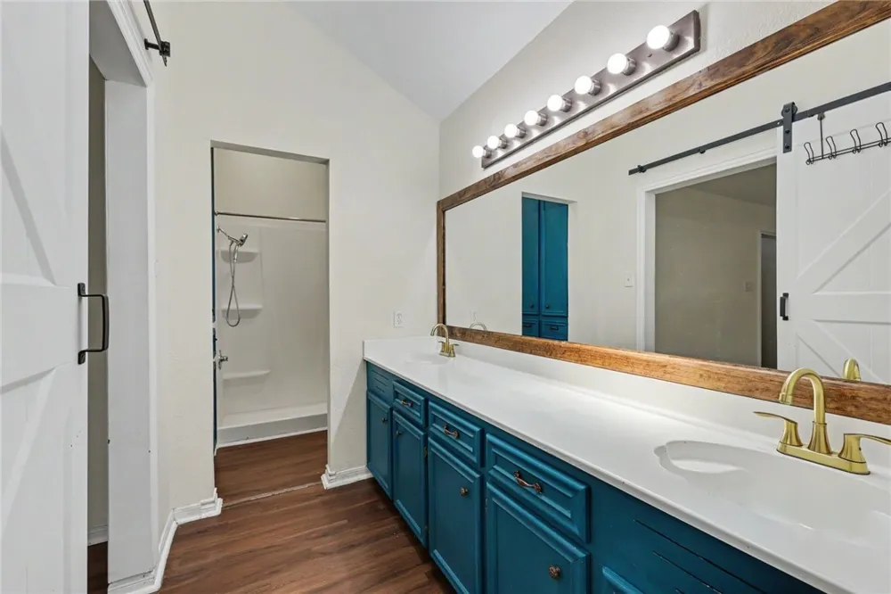 5222 Edinburg Circle Corpus Christi, TX 78413