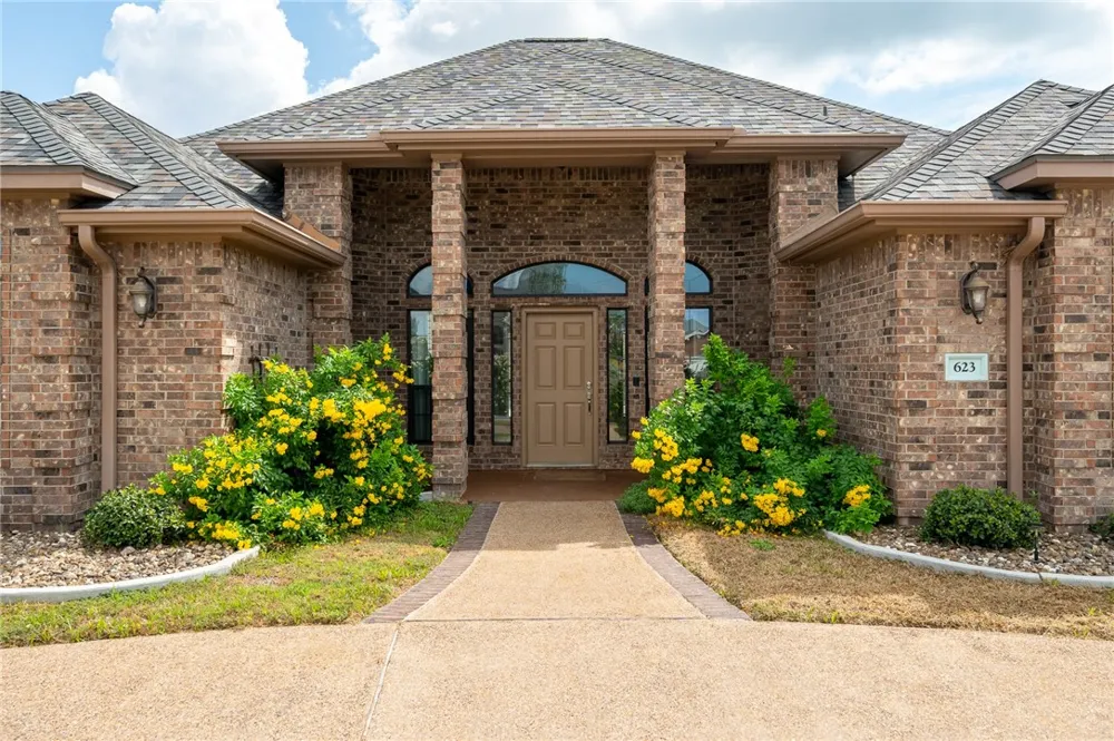 623 Broadway Blvd Portland, TX 78374