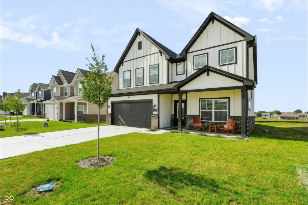 1392 Little Rodeo Place Greenwood, IN 46143