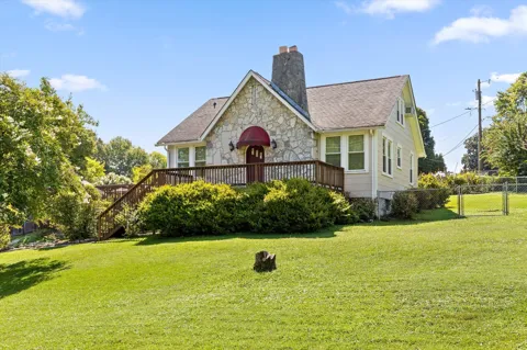 107 Kingwood Drive