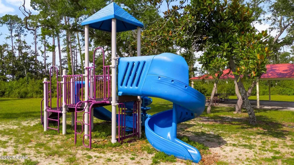 7229 Shady Oak Way Panama City, FL 32409