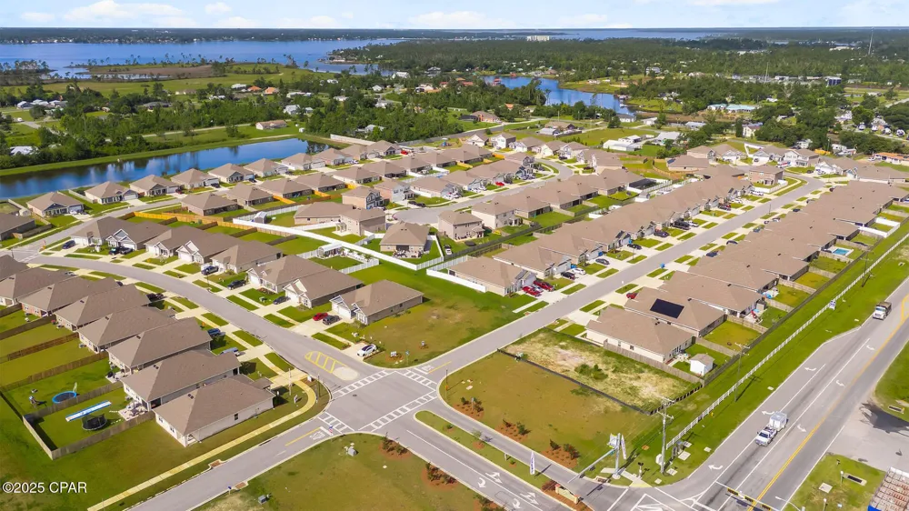7229 Shady Oak Way Panama City, FL 32409