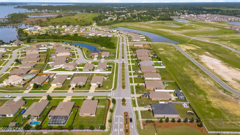 7229 Shady Oak Way Panama City, FL 32409