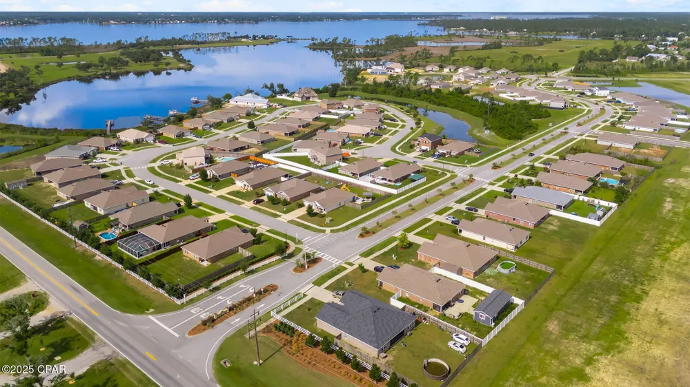 7229 Shady Oak Way Panama City, FL 32409