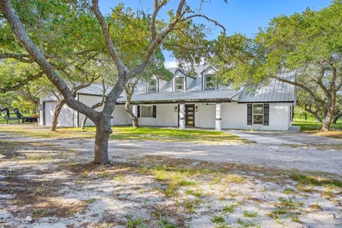 442 & 446 Hailey Rd