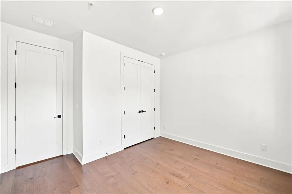 201 Floral Valley Drive Woodstock, GA 30188