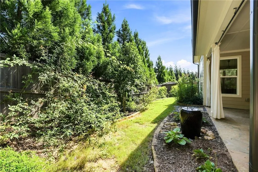 201 Floral Valley Drive Woodstock, GA 30188