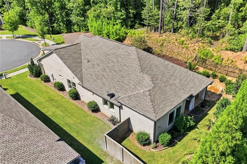 201 Floral Valley Drive Woodstock, GA 30188