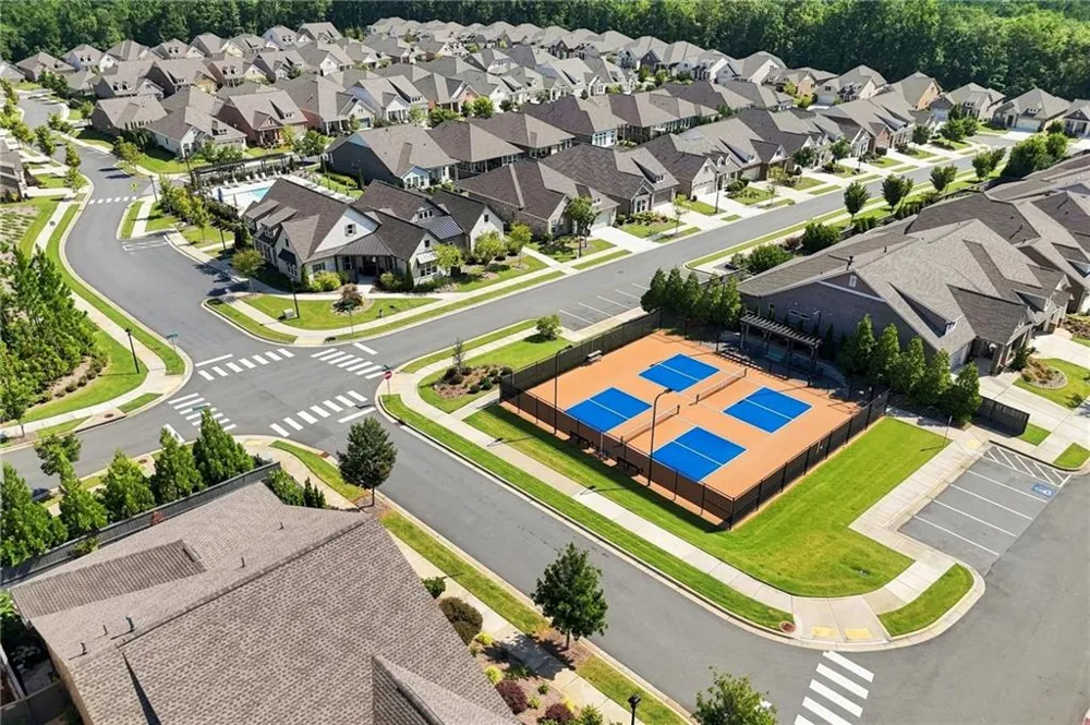 201 Floral Valley Drive Woodstock, GA 30188