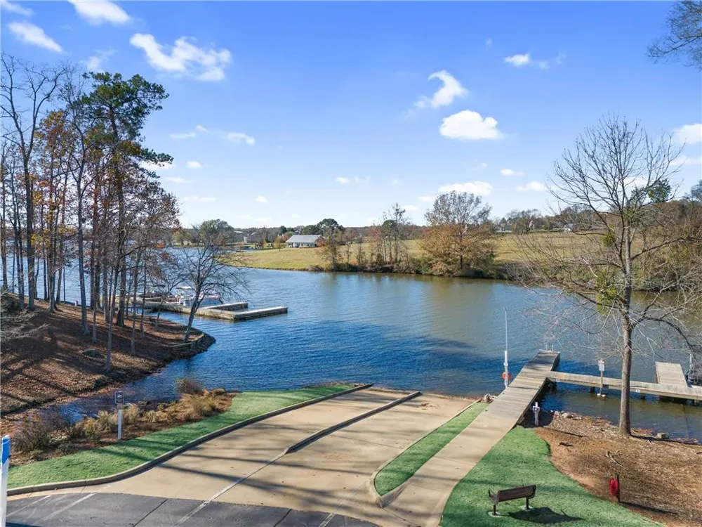 1361 Canoe Drive Greensboro, GA 30642