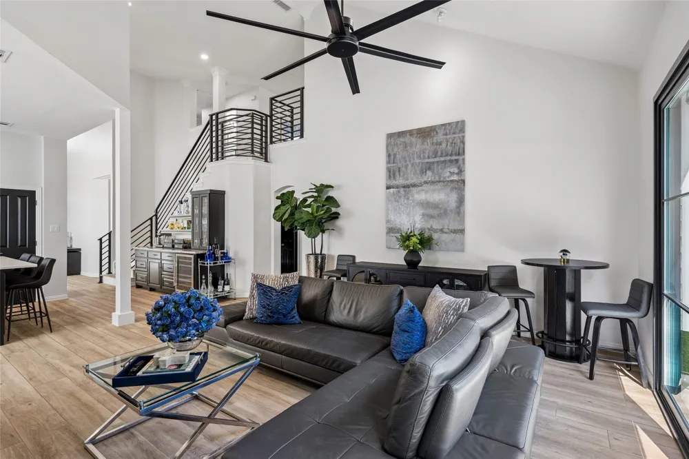 129 Satinwood Grapevine, TX 76051