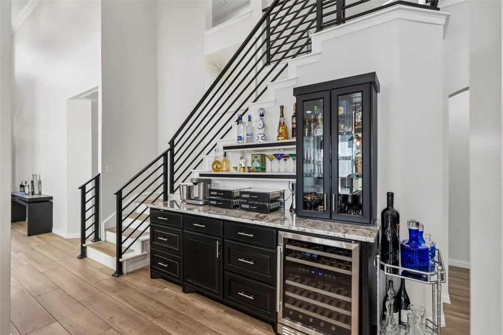 129 Satinwood Grapevine, TX 76051