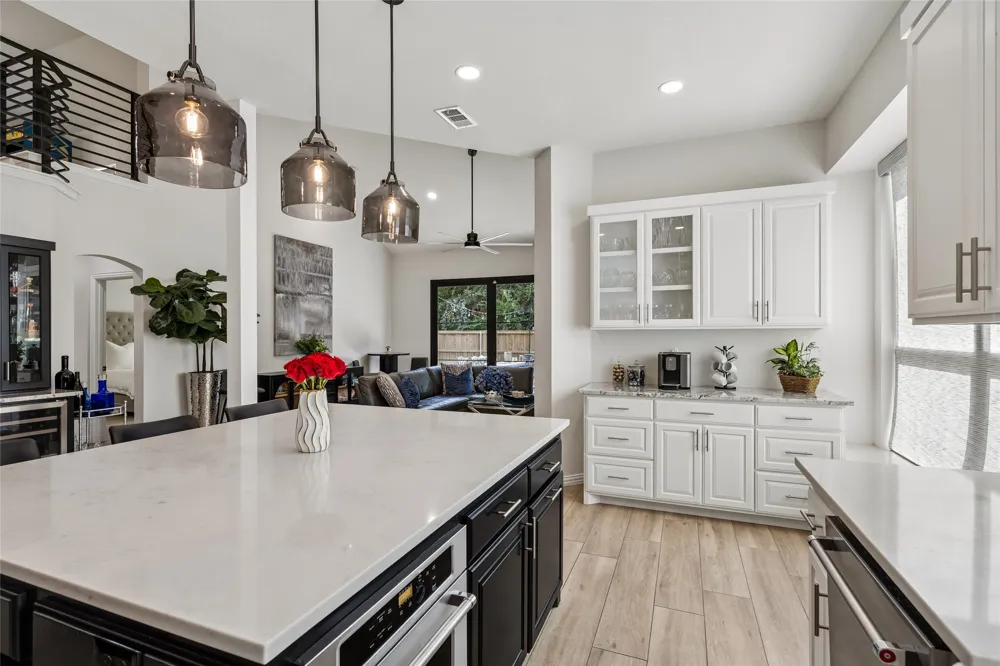 129 Satinwood Grapevine, TX 76051