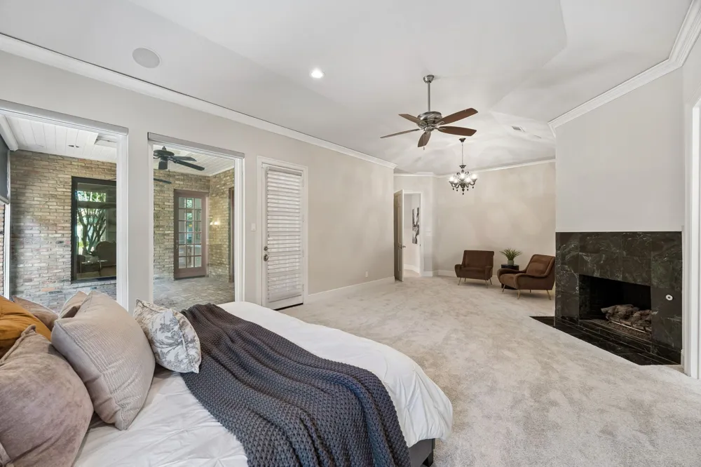 7233 Helsem Bend Dallas, TX 75230
