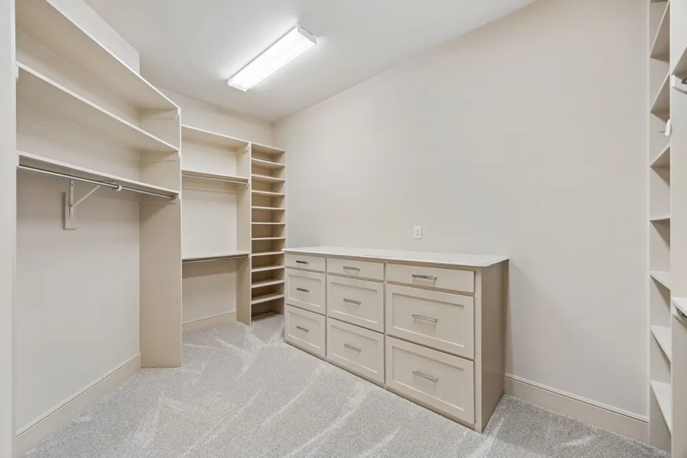 7233 Helsem Bend Dallas, TX 75230