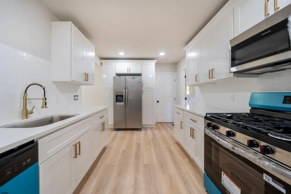 4098 W Adams Cir Hammonton, NJ 08037