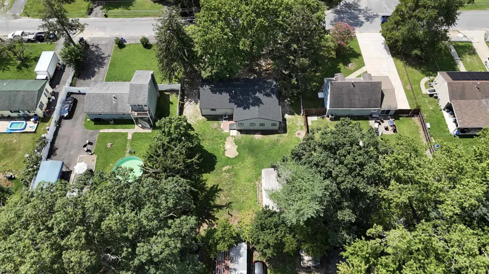 4098 W Adams Cir Hammonton, NJ 08037