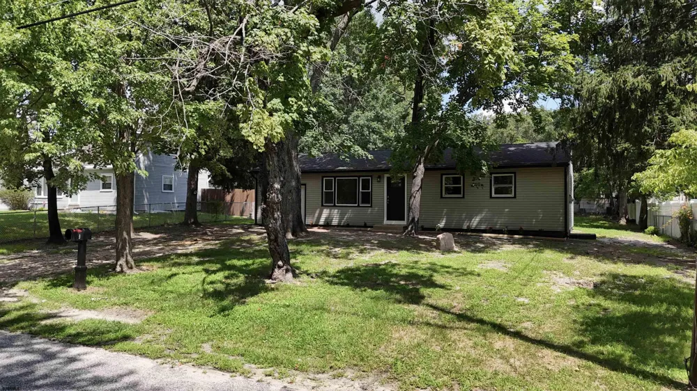 4098 W Adams Cir Hammonton, NJ 08037