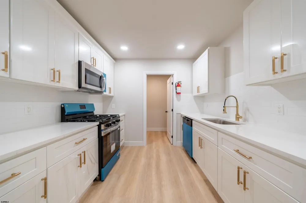 4098 W Adams Cir Hammonton, NJ 08037