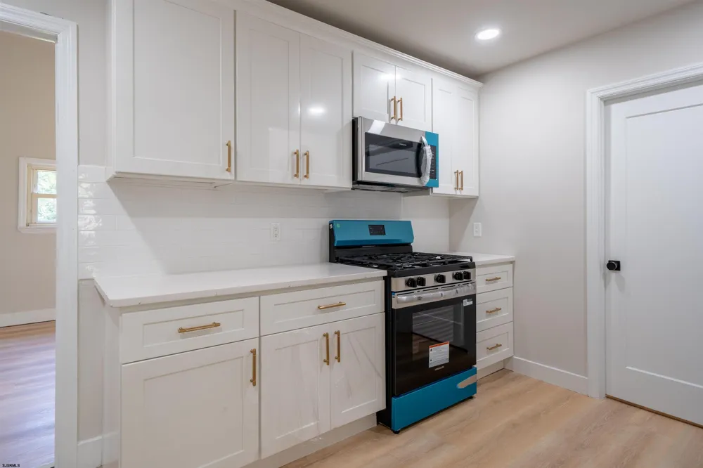 4098 W Adams Cir Hammonton, NJ 08037