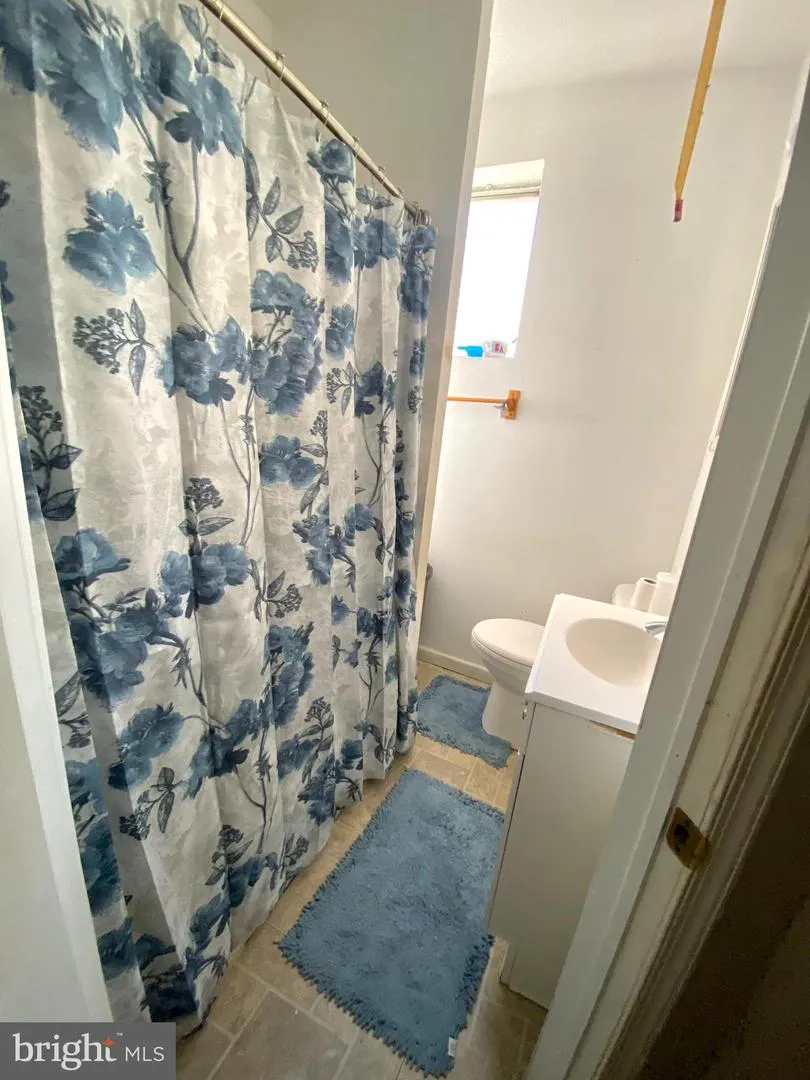 155 W WISHART STREET Philadelphia, PA 19133
