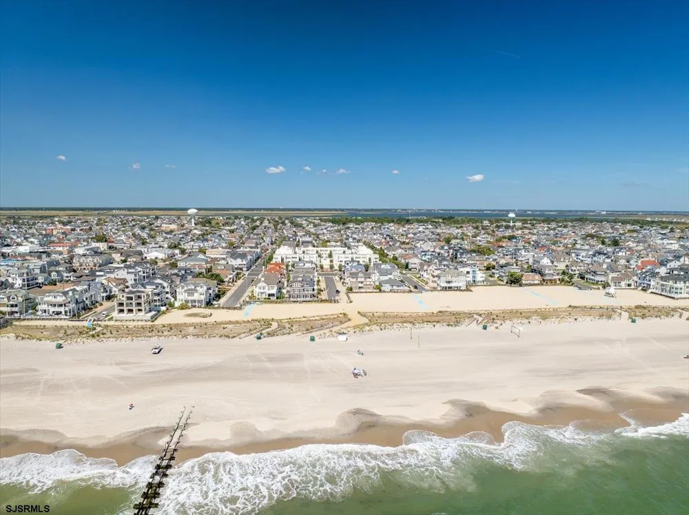 7701 Atlantic Ave Margate, NJ 08402