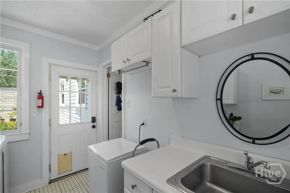 2332 E 41St Street Savannah, GA 31404