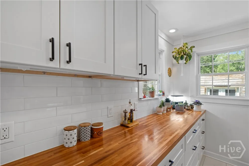 2332 E 41St Street Savannah, GA 31404