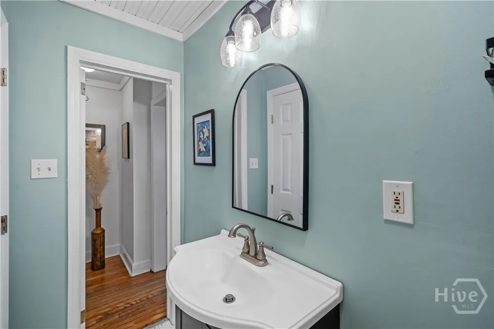 2332 E 41St Street Savannah, GA 31404