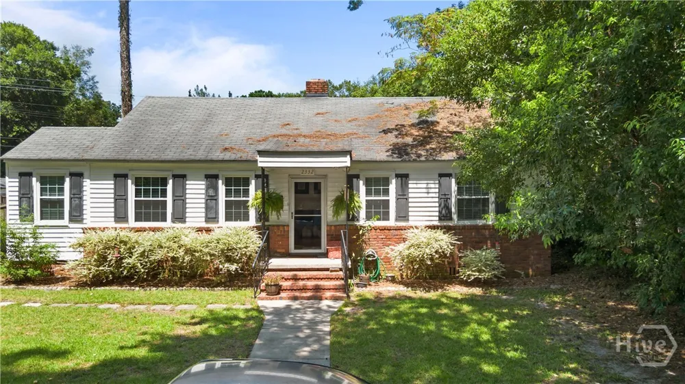 2332 E 41St Street Savannah, GA 31404