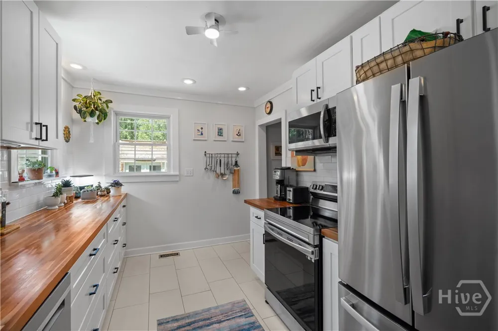 2332 E 41St Street Savannah, GA 31404
