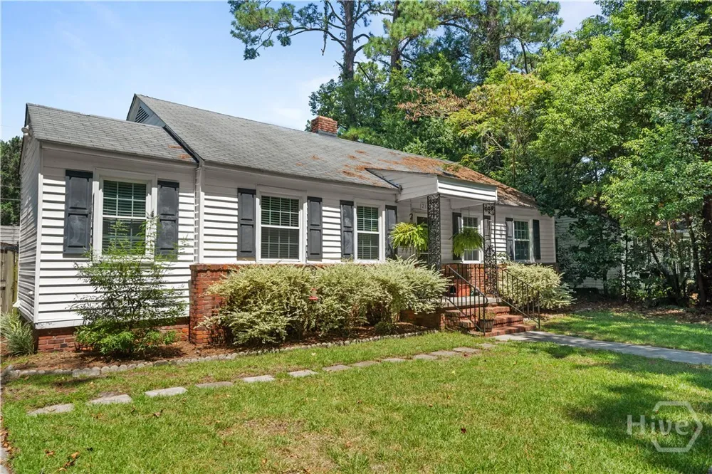 2332 E 41St Street Savannah, GA 31404