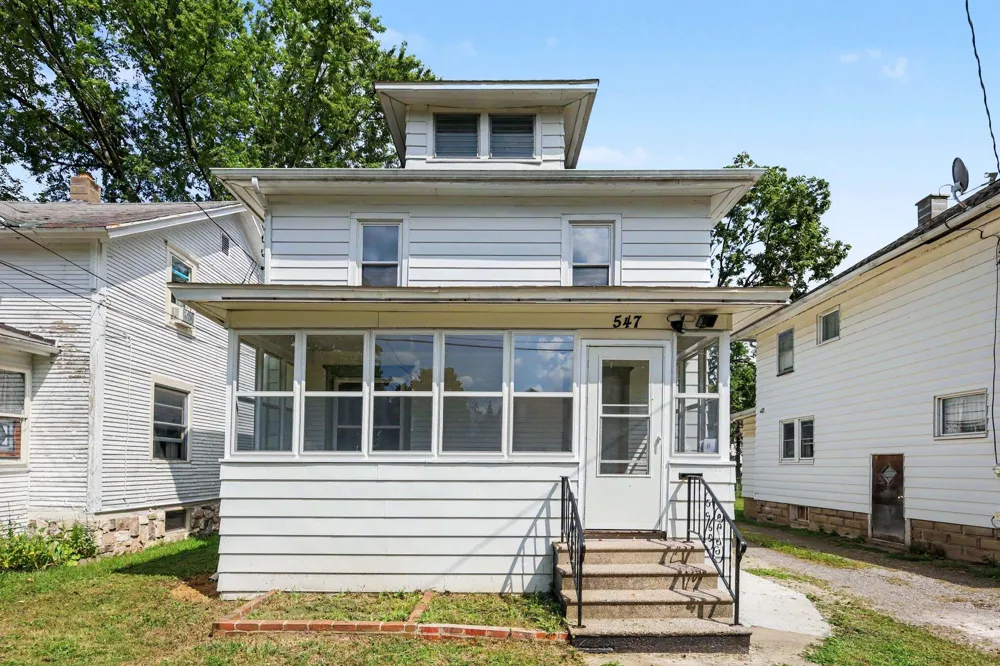 547 Pleasant Street Jackson, MI 49202