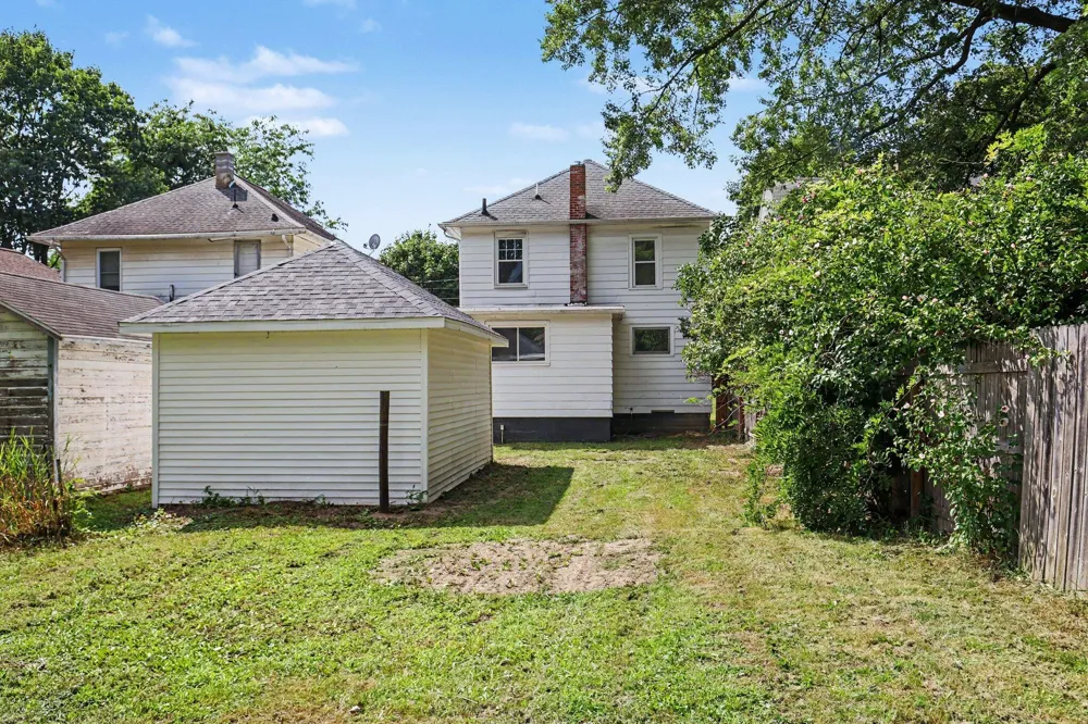 547 Pleasant Street Jackson, MI 49202