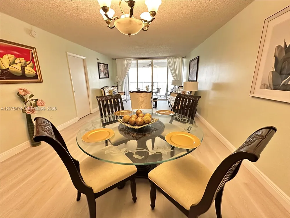 3910 Inverrary Blvd #202-B Lauderhill, FL 33319