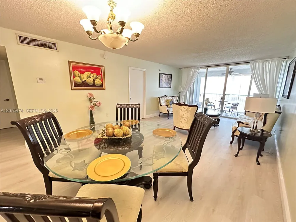 3910 Inverrary Blvd #202-B Lauderhill, FL 33319