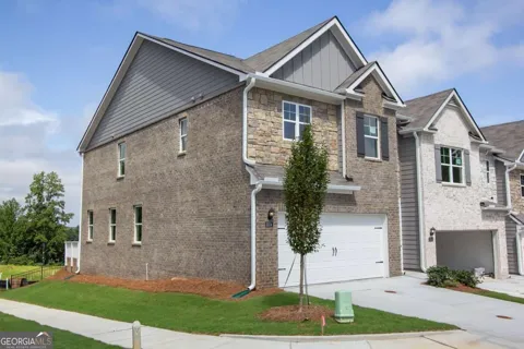 3570 Matthew CT