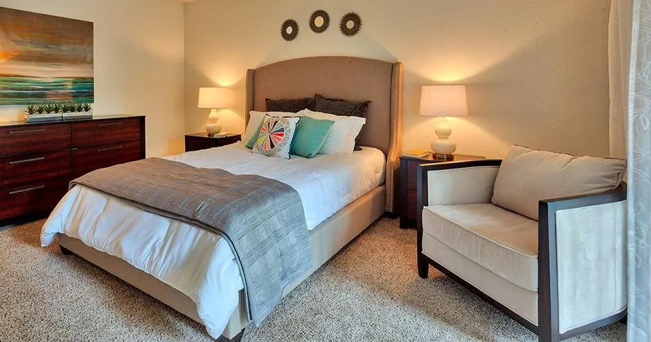 8601 Roberts Drive #01-09 Sandy Springs, GA 30350