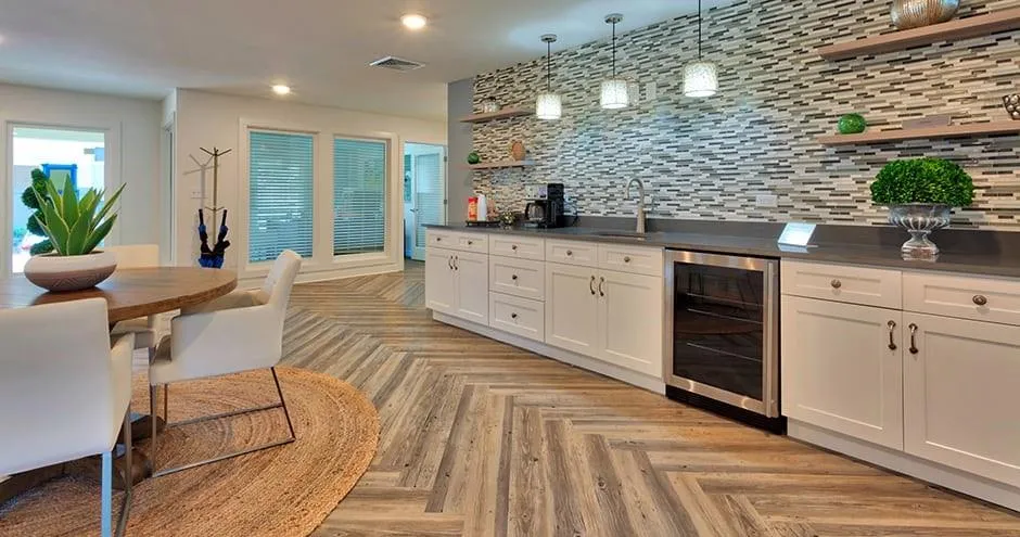 8601 Roberts Drive #01-09 Sandy Springs, GA 30350